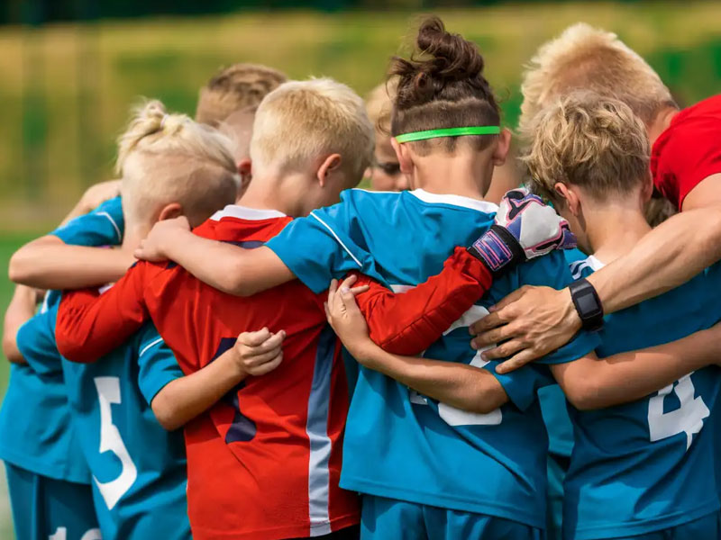 سفرهای کم هزینه: چگونه با بودجه محدود به دور دنیا سفر کنیم؟ سفرهای کم هزینه: چگونه با بودجه محدود به دور دنیا سفر کنیم؟